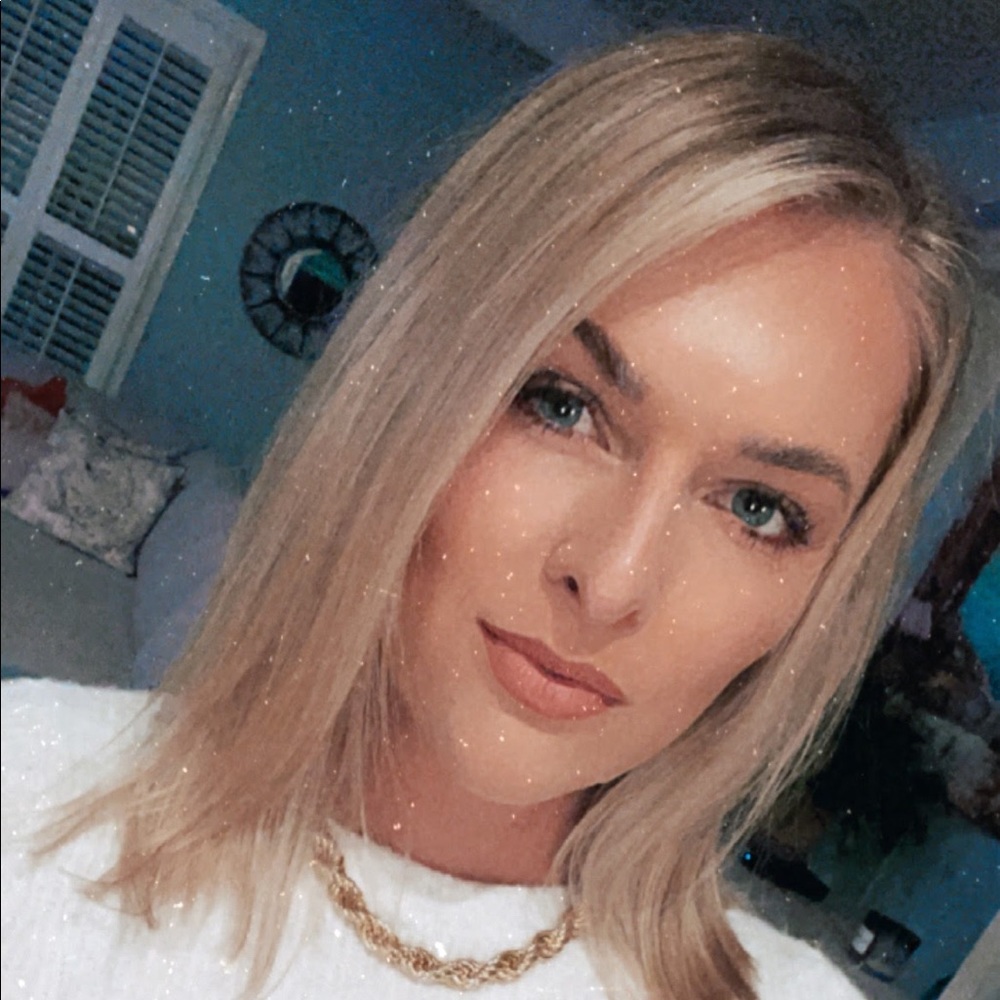Meet your Posher, Haley
